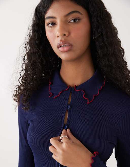 Reclaimed Vintage rib collar cardi with contrast lettuce edge in navy, 4 of 4