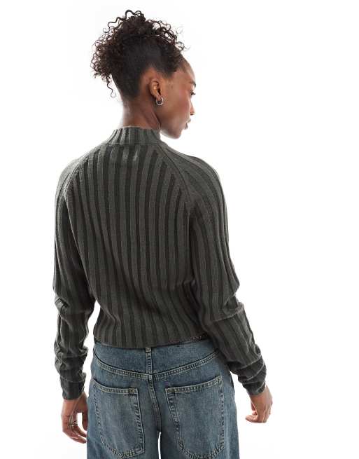Reclaimed Vintage rib knit zip cardigan in charcoal, 4 of 4