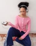 [Reclaimed Vintage] Reclaimed Vintage ribbed button through cardigan in pink M Pink