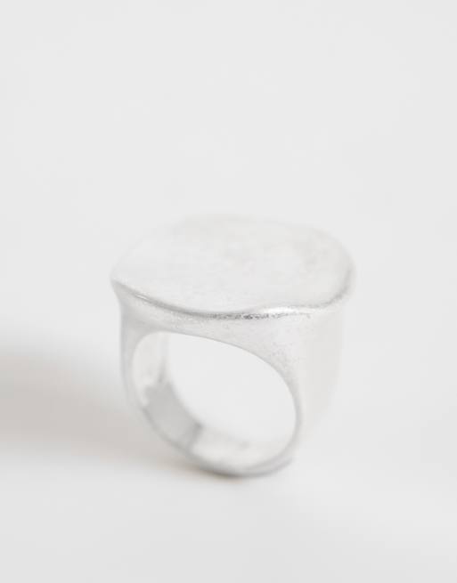 Reclaimed Vintage ring med cirkel i oxiderat silver, 2 av 3