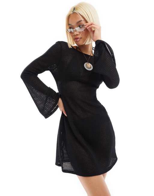 Reclaimed Vintage - Robe de plage courte en maille crochetée - Noir