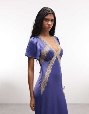 Reclaimed Vintage - Robe mi-longue avec empiècements en dentelle - Bleu