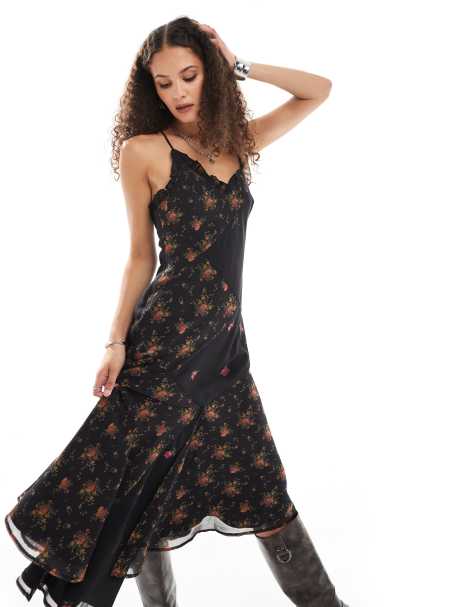 Reclaimed Vintage - Robe nuisette caraco plissée à fleurs - view 1