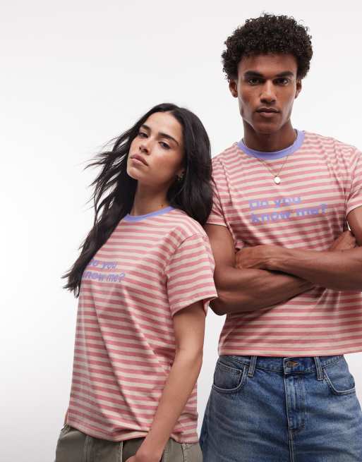 Reclaimed Vintage – Rödrandig t-shirt i unisex-modell med texttryck