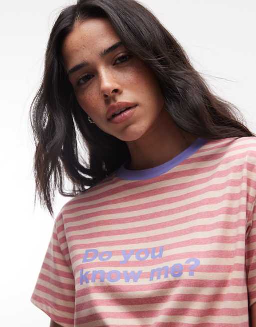 Reclaimed Vintage – Rödrandig t-shirt i unisex-modell med texttryck, 3 av 4