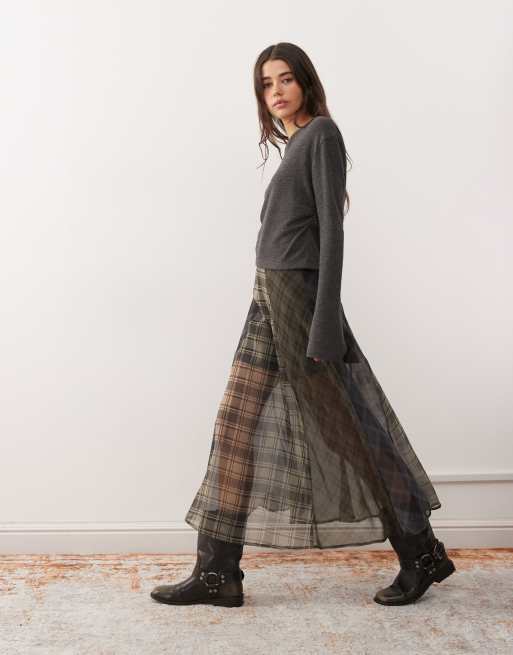 Reclaimed Vintage - Ronde midi-rok in doorschijnende gesplitste ruitprint