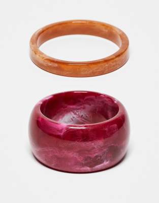 Reclaimed Vintage - Rote Armreifen im 2er-Pack