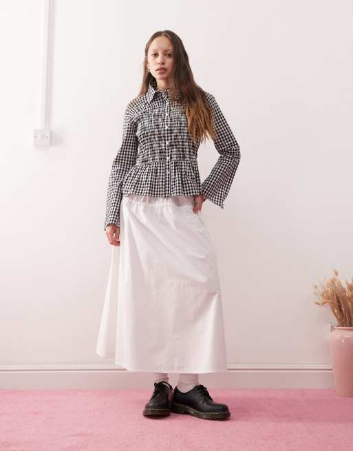 Reclaimed Vintage ruched cinched in shirt in black and white gingham, 3 of 4