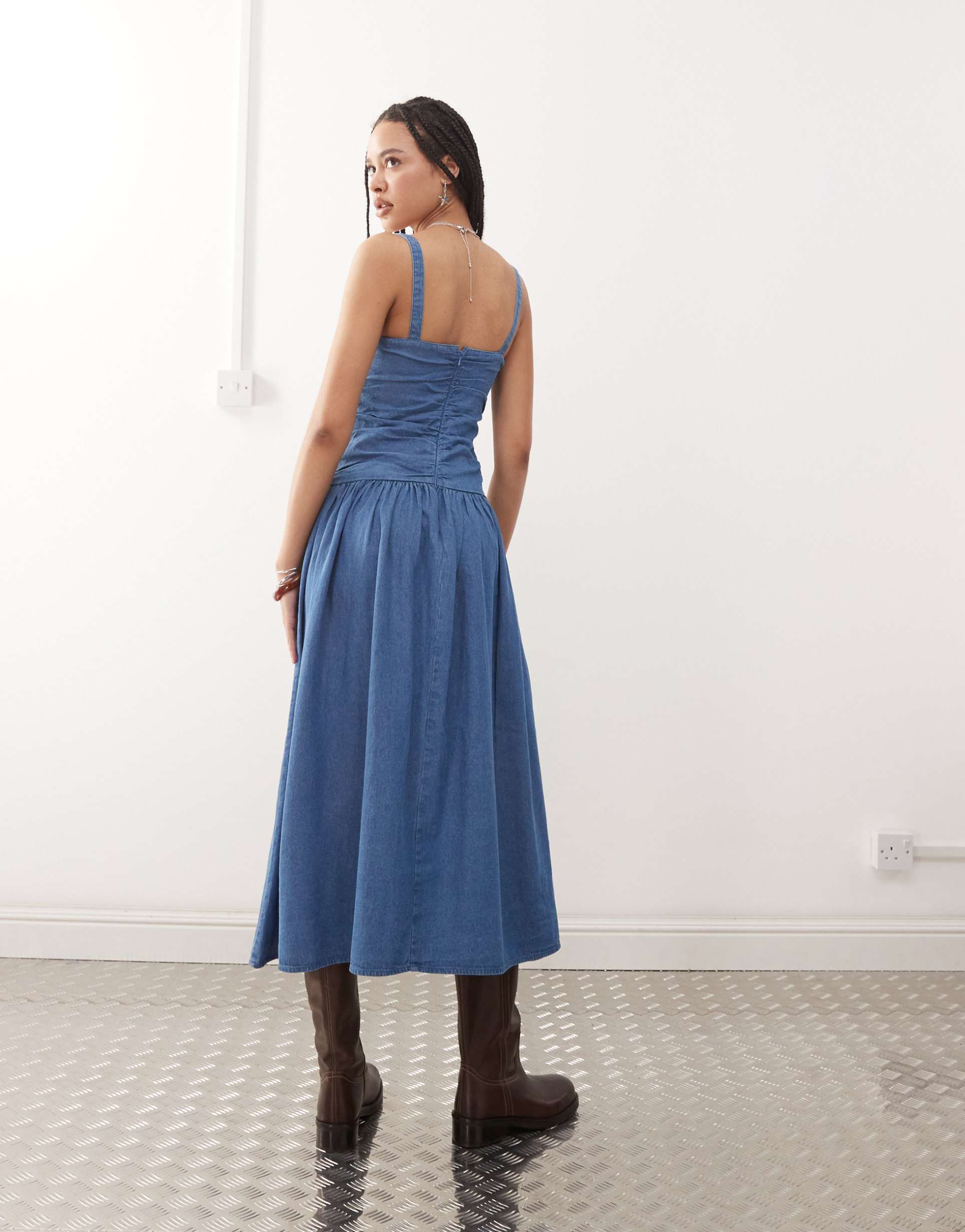 reclaimed vintage ruched side denim maxi dress in mid blue