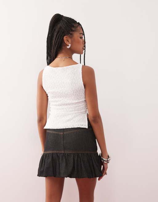 Reclaimed Vintage ruched sides tank top in white lace, 4 of 4