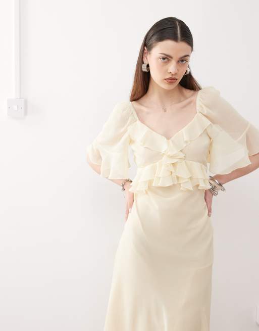 strapless open back dress Vintage Ruffle Hem Summer Dress. Love that Boho
