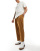 Thumbnail 1 van 5