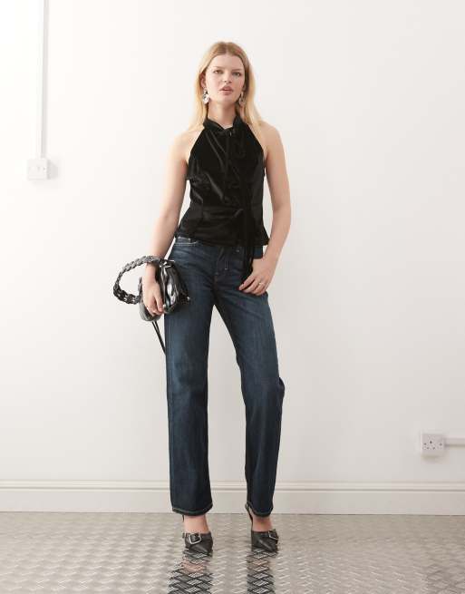 Reclaimed Vintage – Samt-Oberteil in Schwarz mit seitlichem Bindedetail, 2 von 4
