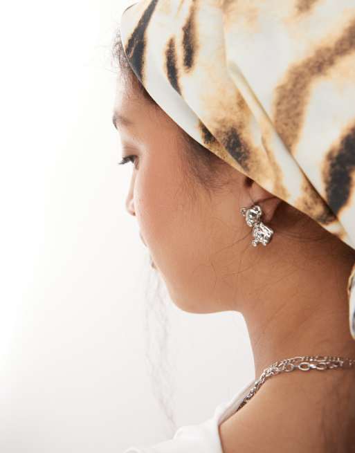 Reclaimed Vintage satin headscarf in tiger print