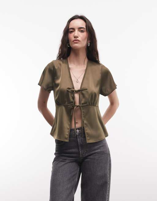 Reclaimed Vintage satin top med bindebånd foran i oliven, 2 af 4