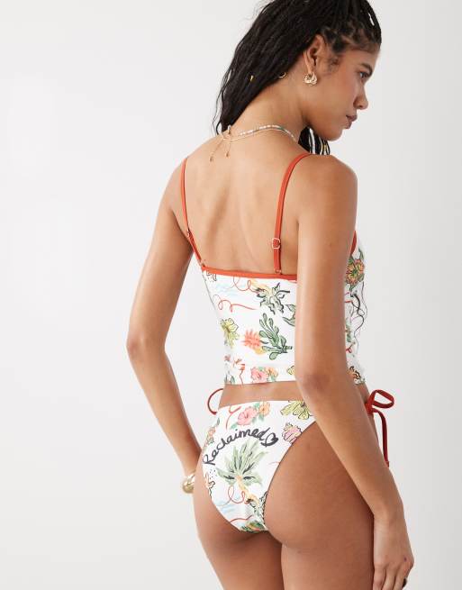 Reclaimed Vintage – Seitlich gebundene Bikinihose mit tropischem Retro-Postkartenmuster, 4 von 4