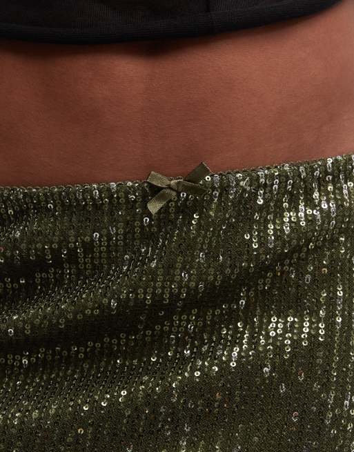 Reclaimed Vintage sequin 90s length skirt in khaki, 3 of 5