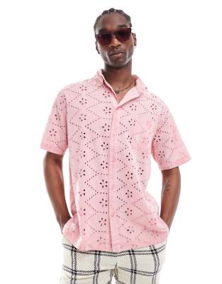 Reclaimed Vintage Reclaimed Vintage short sleeve broderie shirt in pink