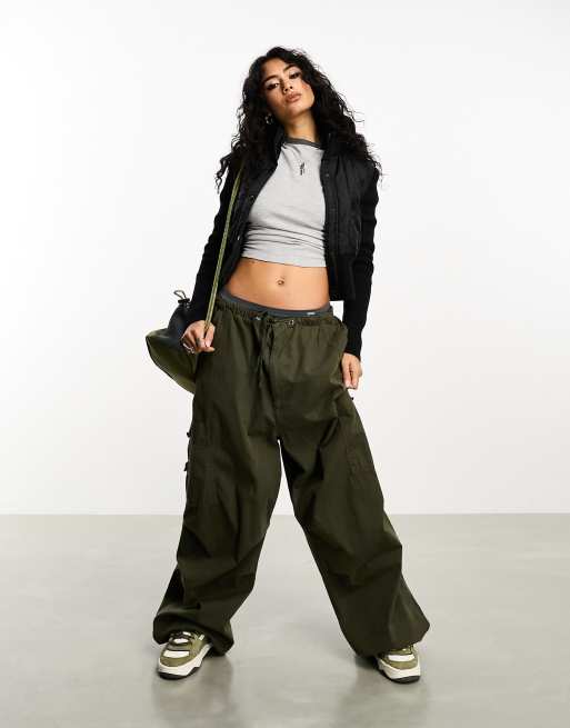 Reclaimed Vintage shrunken crop bomber jacket with ribbed sleeves in black, 4 of 4