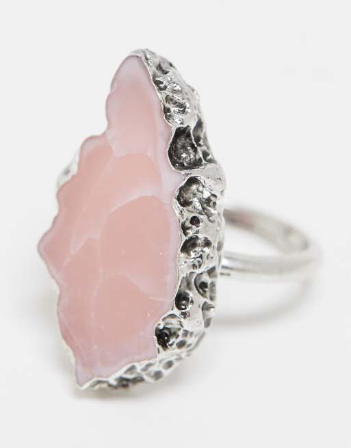 Reclaimed Vintage – Silverfärgad ring med rosenkvartsimitation, 2 av 4