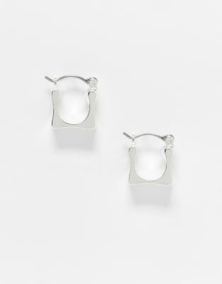 Reclaimed Vintage – Silverfärgade, fyrkantiga creoler i unisex-modell