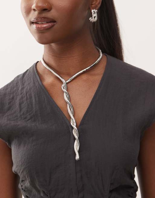 Reclaimed Vintage – Silverfärgat, formbart halsband som kan bäras på olika sätt