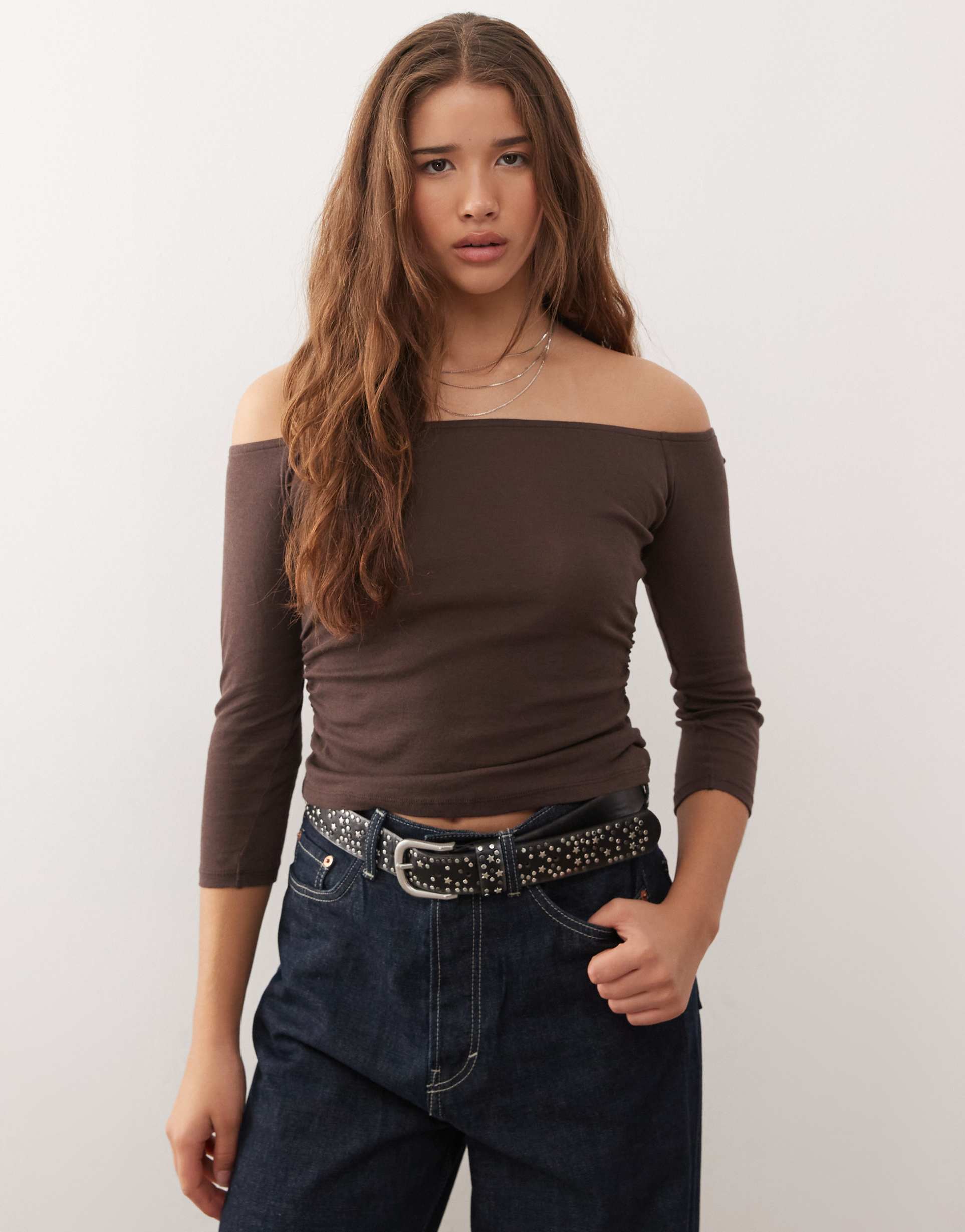 reclaimed vintage slash neckline 3/4 sleeve top in brown