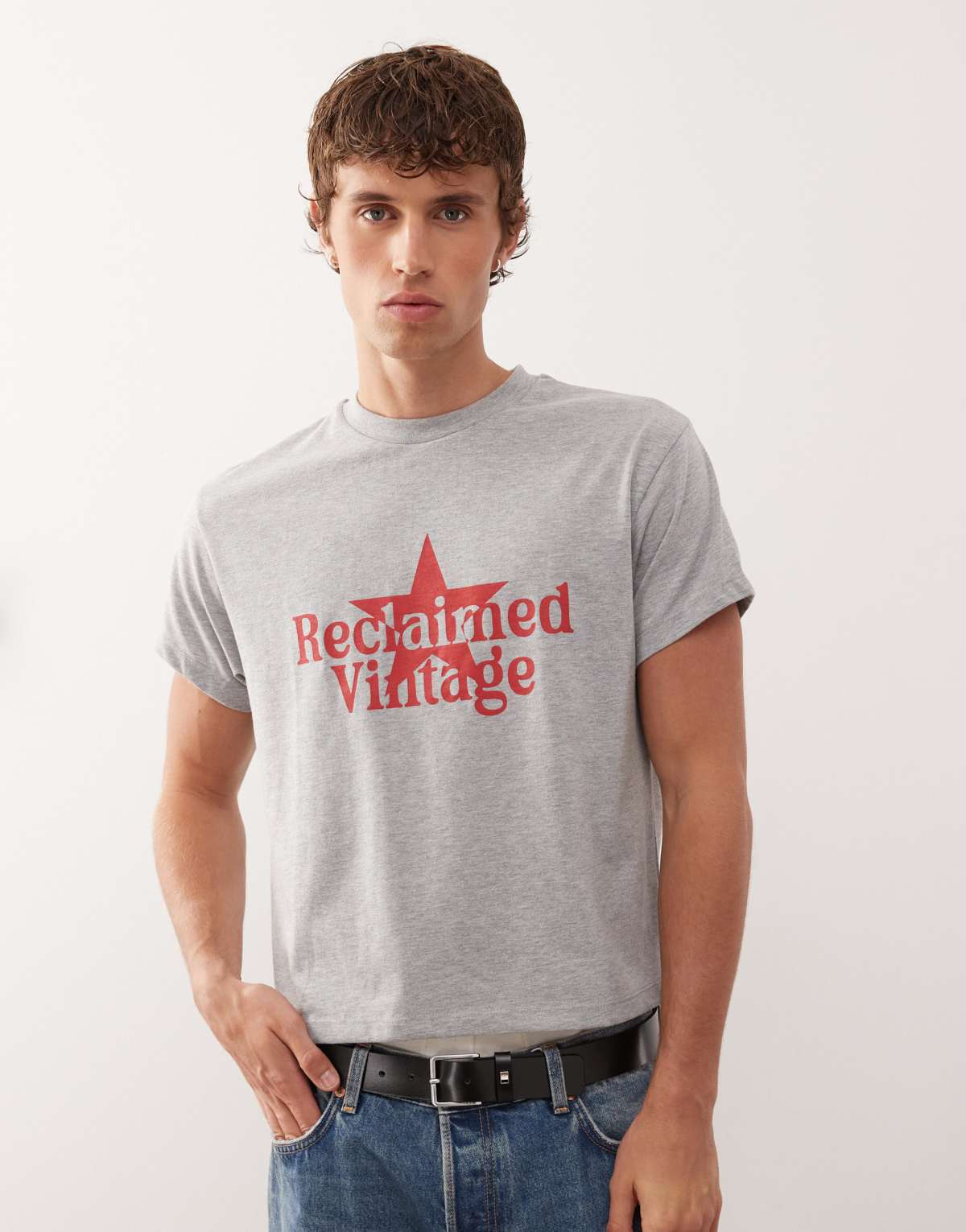 Reclaimed Vintage slim cropped boxy tee with branded graphic in grey marl