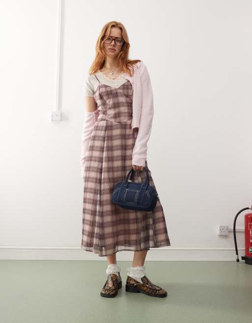 Reclaimed Vintage - Slip-maxikjole i forvasket lyserød med tern