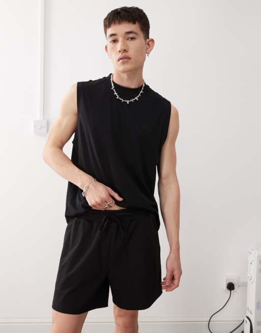 Reclaimed Vintage - Sorte korte shorts i jersey
