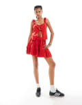 [Reclaimed Vintage] Reclaimed Vintage split front tie up top in red S red
