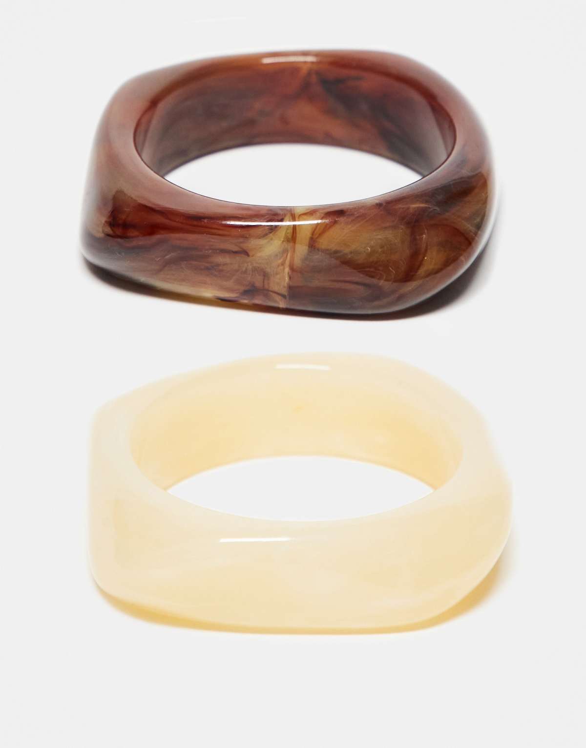 Reclaimed Vintage square bangle 2 pack in cream and brown