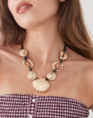 Reclaimed Vintage Reclaimed Vintage statement necklace with gold shells on cord
