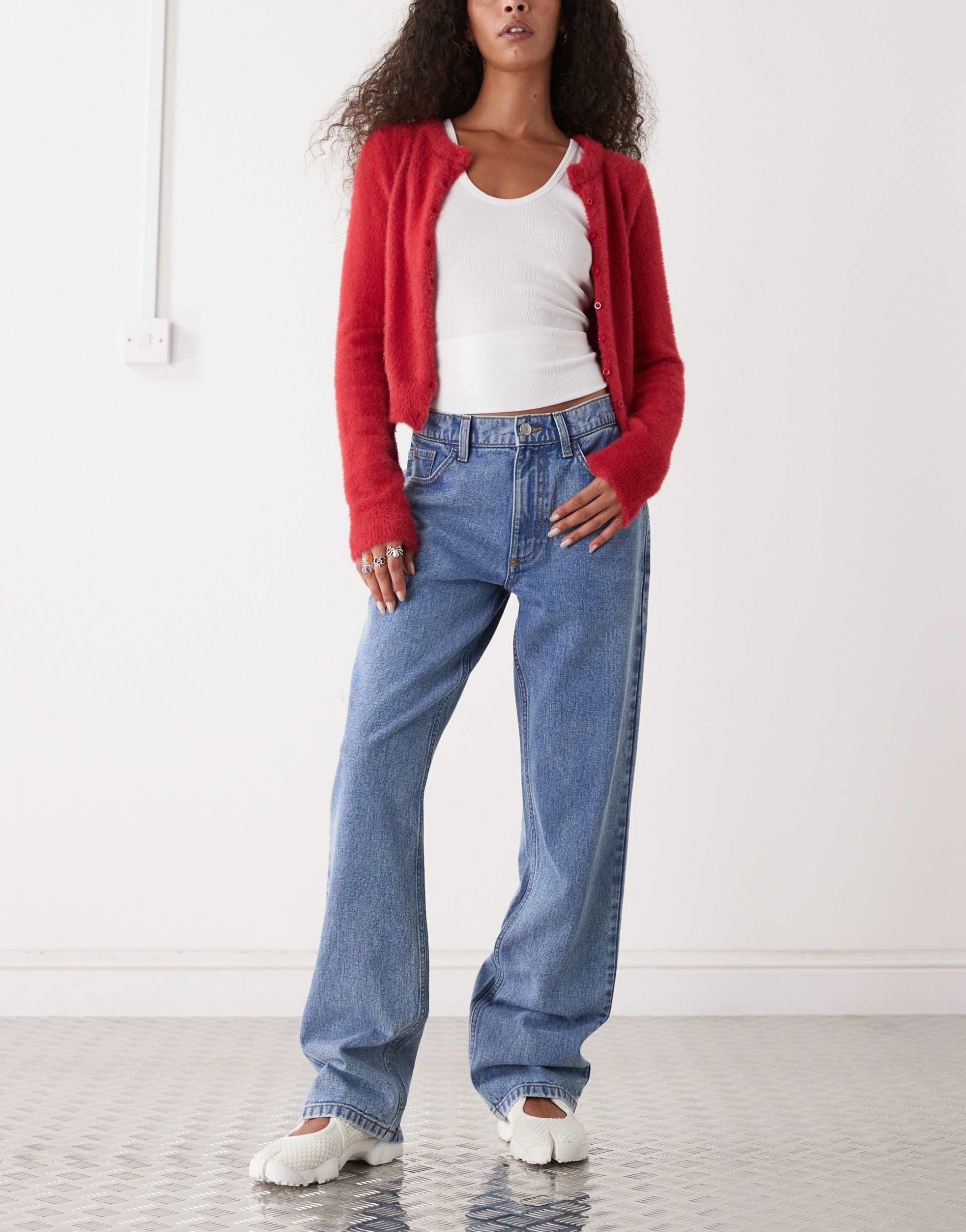 reclaimed vintage straight leg denim jeans in mid blue