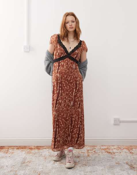 Reclaimed Vintage – Sukienka maxi w zwierzęcy wzór z koronkowym wykończeniem - view 1