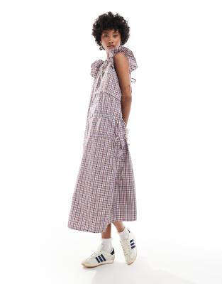 Reclaimed Vintage – Sukienka maxi z asymetrycznym marszczeniem i wzorem w kratkę vichy