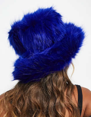 Vintage 70s Blue Faux Fur Hat Reclaimed Vintage super oversized faux fur hat in blue | ASOS main image 4