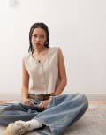 [Reclaimed Vintage] Reclaimed Vintage super soft rib button through waistcoat in beige-Yellow XS beige