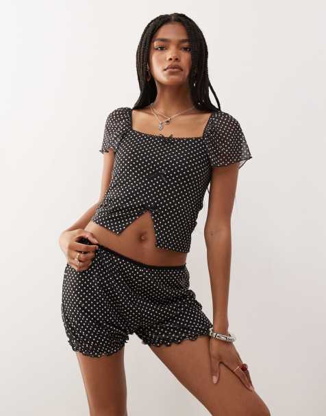 Reclaimed Vintage – Svarta, prickiga booty-shorts i mesh, del av set - view 1