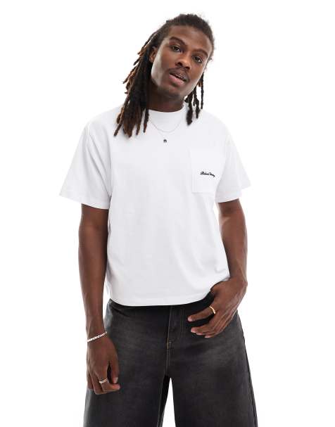 Reclaimed Vintage - T-shirt corta squadrata bianca con logo sul taschino - view 1