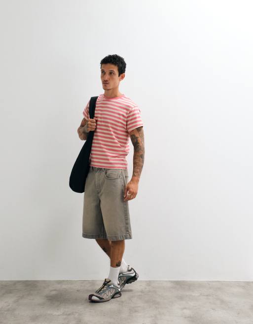 Reclaimed Vintage - T-shirt corta squadrata rossa a righe, 2 di 5