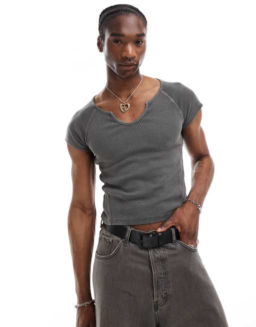 Reclaimed Vintage - T-shirt côtelé effet rétréci avec col cranté - Anthracite délavé