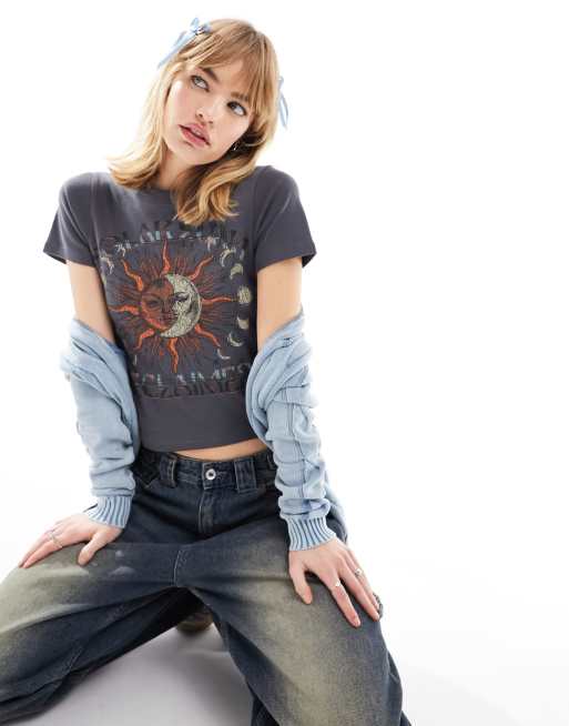 Reclaimed Vintage - T-shirt rétréci à imprimé lunaire et céleste