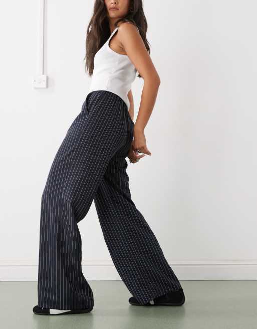 Reclaimed Vintage tailored baggy pants in navy pinstripe, 4 of 5