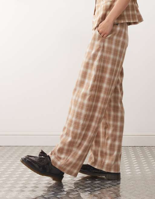 Reclaimed Vintage tailored barrel pants in check (part of a set), 2 of 5