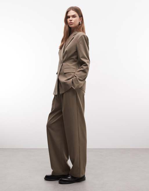 Reclaimed Vintage tailored pleat detail trouser co-ord in khaki, 4 of 5
