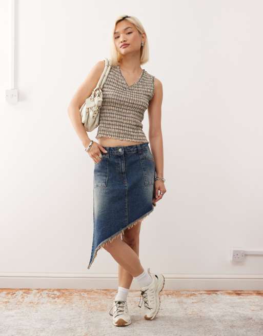 Reclaimed Vintage – Tanktop in neutralem Farbton mit Karomuster, V-Ausschnitt und Raffung, 2 von 4