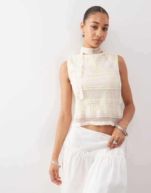 Reclaimed Vintage - Tanktop van getextureerde jersey en kant met rechte hals en bijpassend sjaaltje in crème
