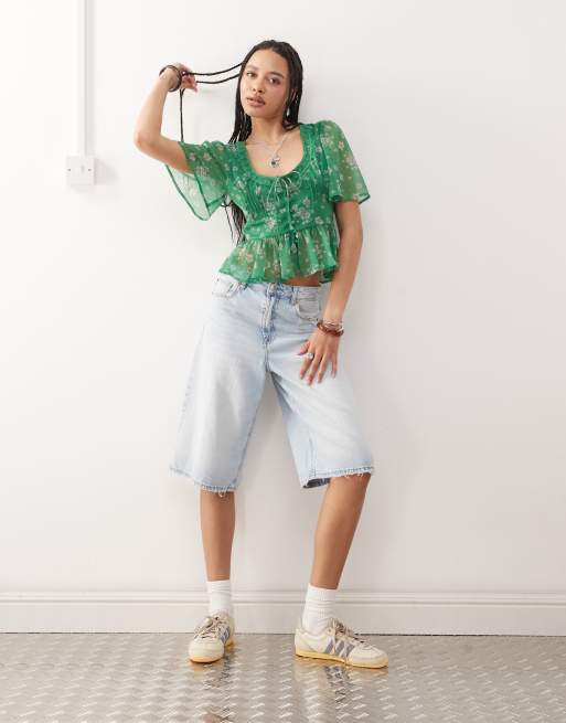 Reclaimed Vintage tea blouse with lace collar in green floral print, 4 of 4