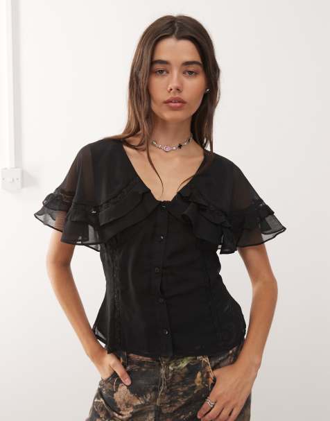 Reclaimed Vintage tea top with cape collar in black - view 1